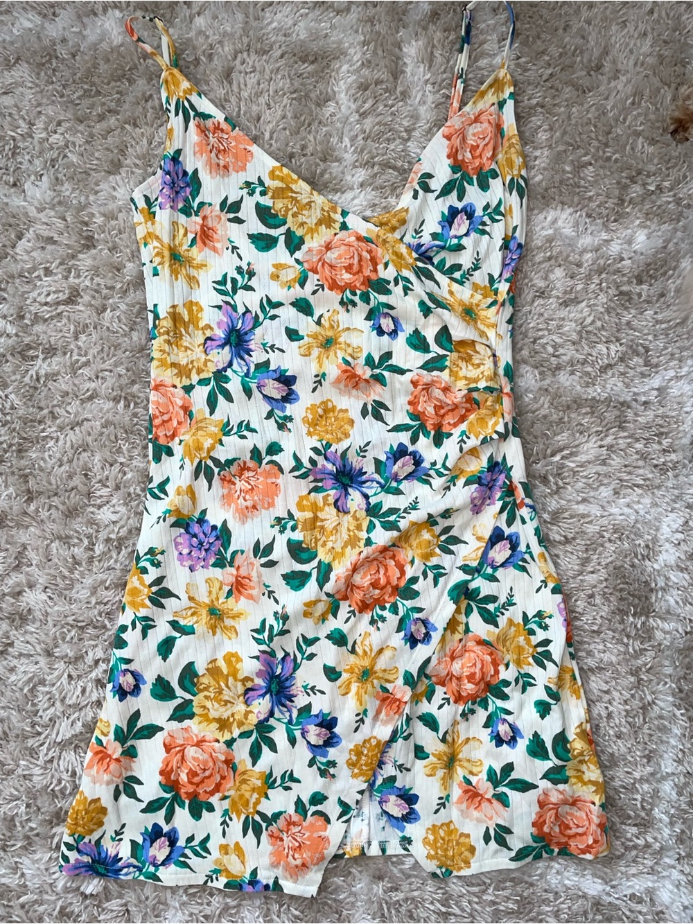 NWOT O'Neill Floral Dress. Size M.